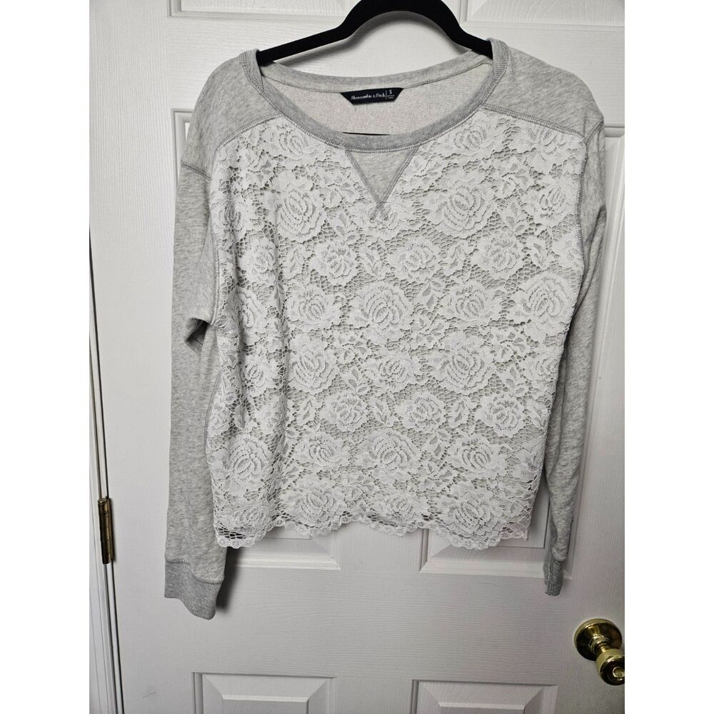 Abercrombie and Fitch Size Small Distressed Gray Sweatshirt